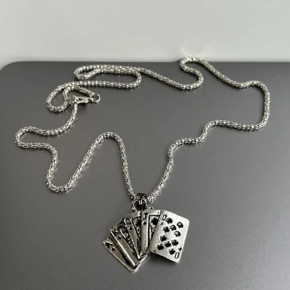 Y2K 2000s vintage style card stack grunge goth silver necklace - Picture 7 of 7